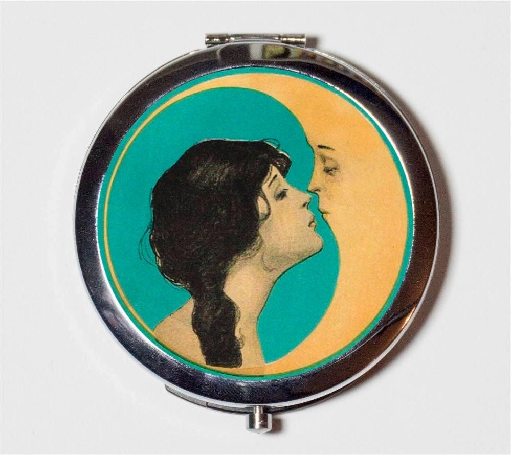 Vintage Mirror Compact