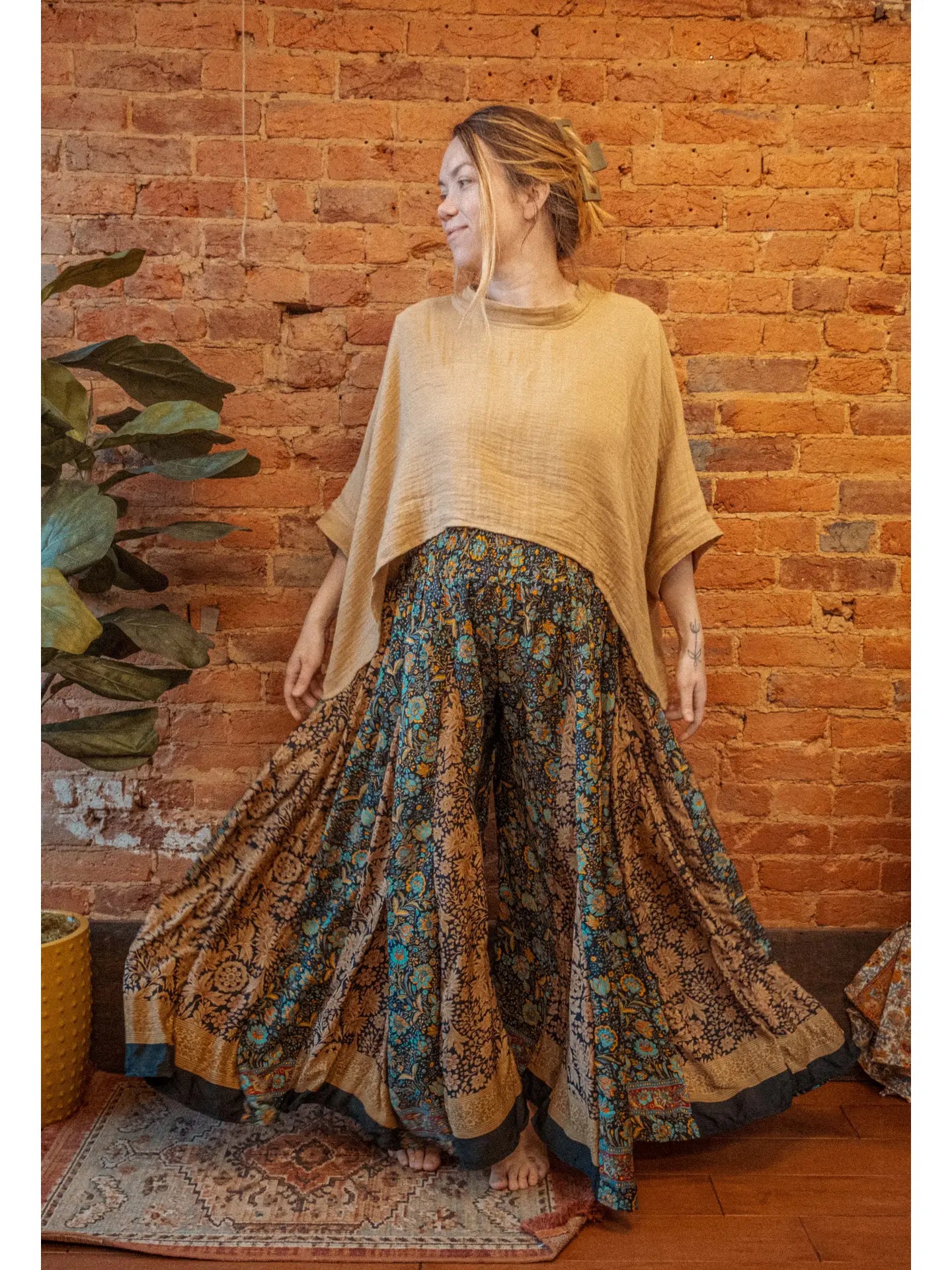 Patchwork Silk Pants- Black/Grey