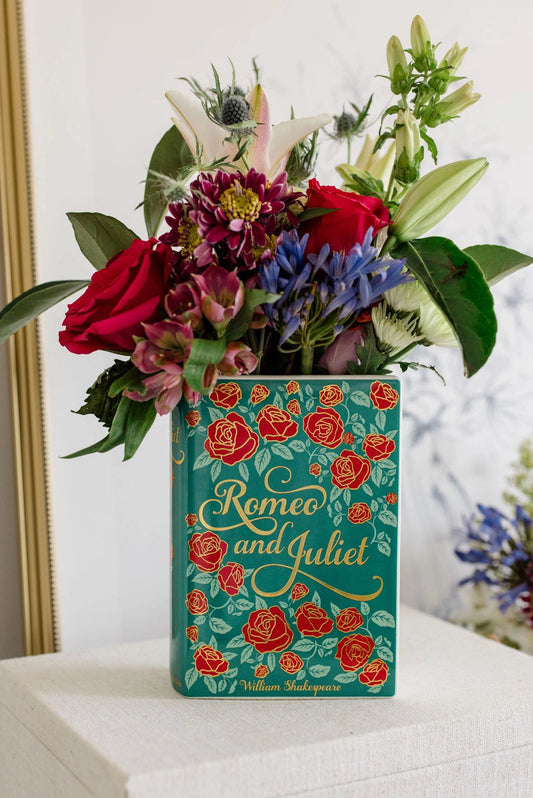 Romeo and Juliet Book Vase