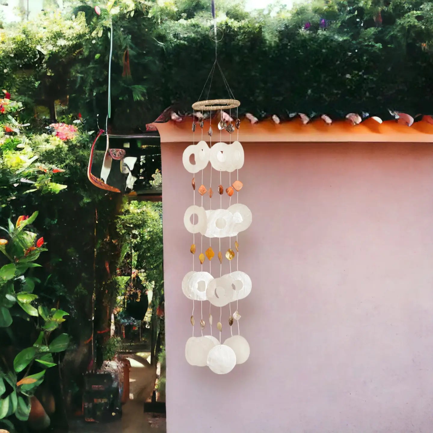 Natural Capiz Chime Round