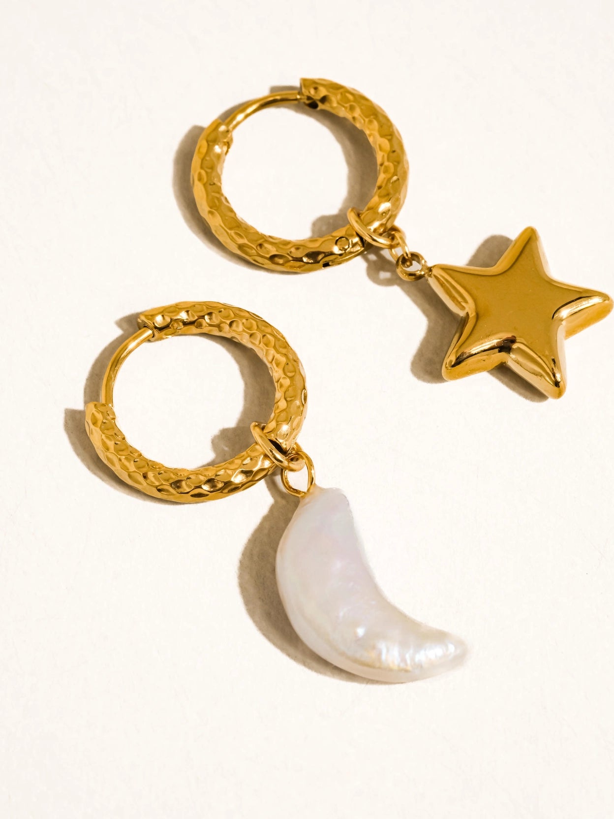 Tillyn Mismatch Moon and Star Earrings