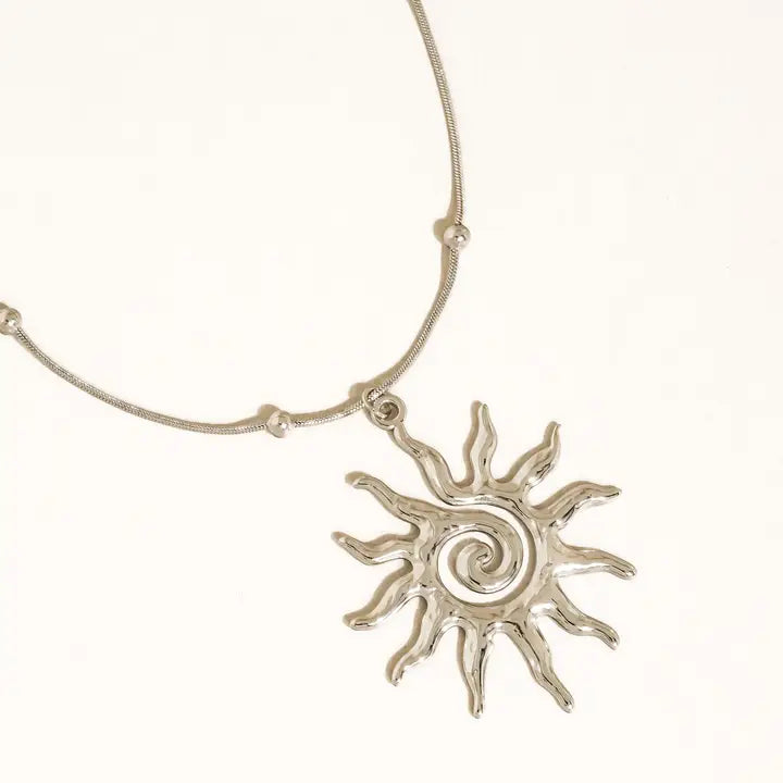 Taiyo Boho Sun Necklace