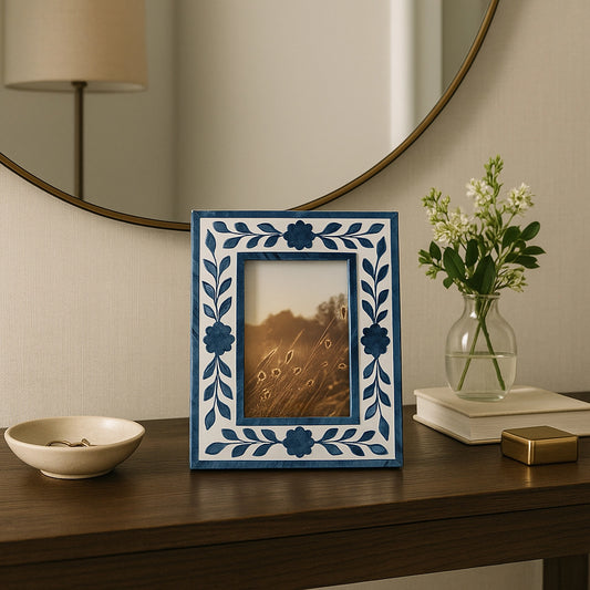 Blue Resin + Wood 4x6 Frame